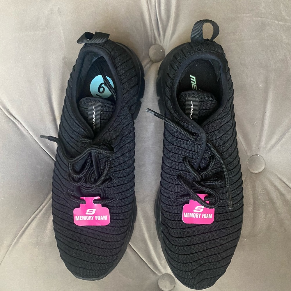 Brand new Sketchers